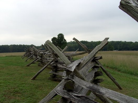 The wall around Manassas National Battlefield Park. I really like the design of the wall.